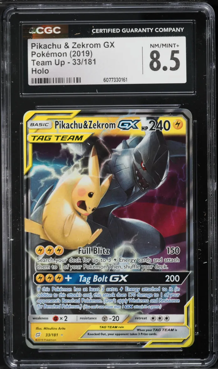 Frontal de Pikachu & Zekrom GX CGC 8.5